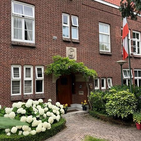 Bommelsteijn Lodge Дордрехт Экстерьер фото