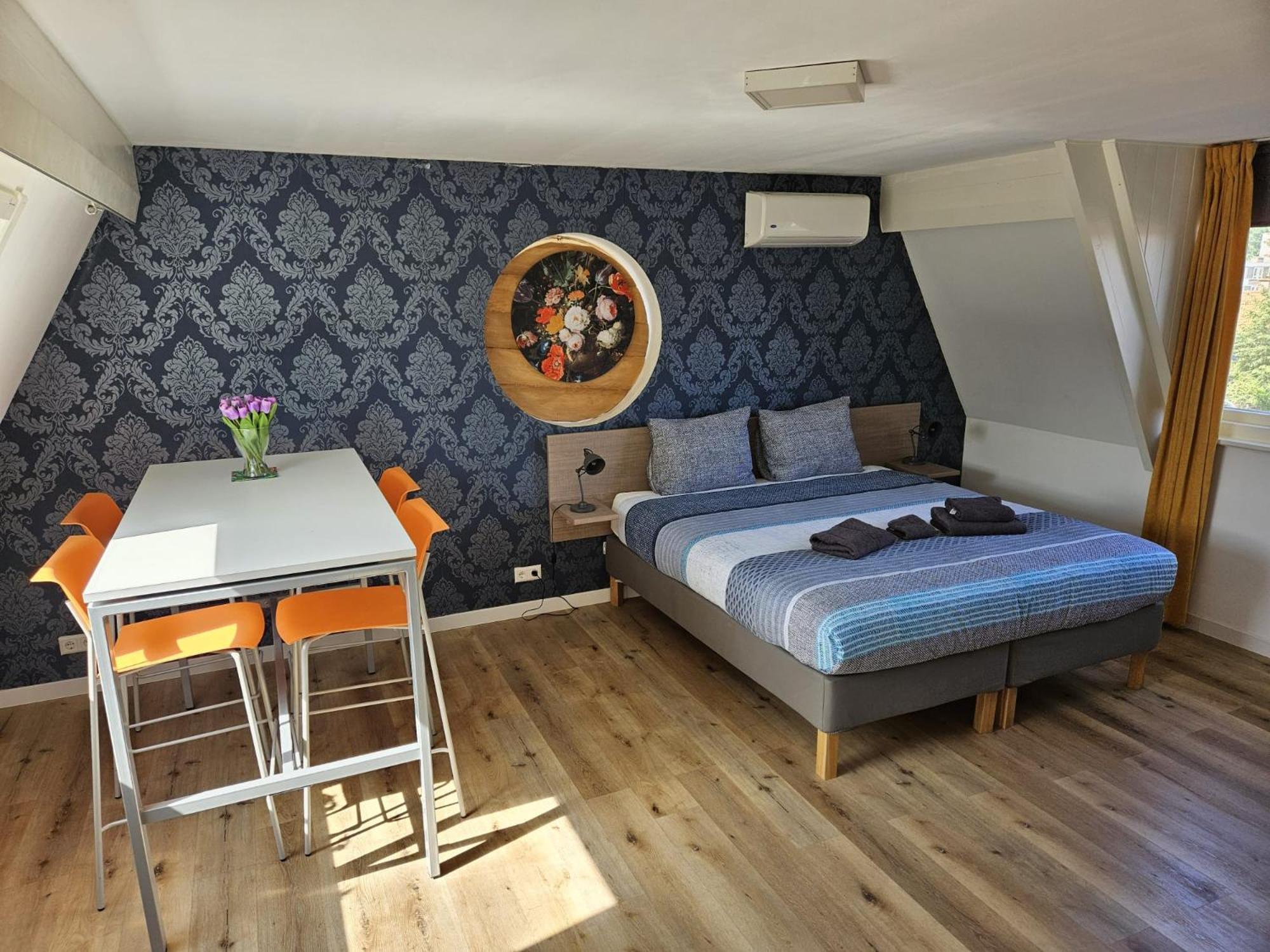 Bommelsteijn Lodge Дордрехт Экстерьер фото